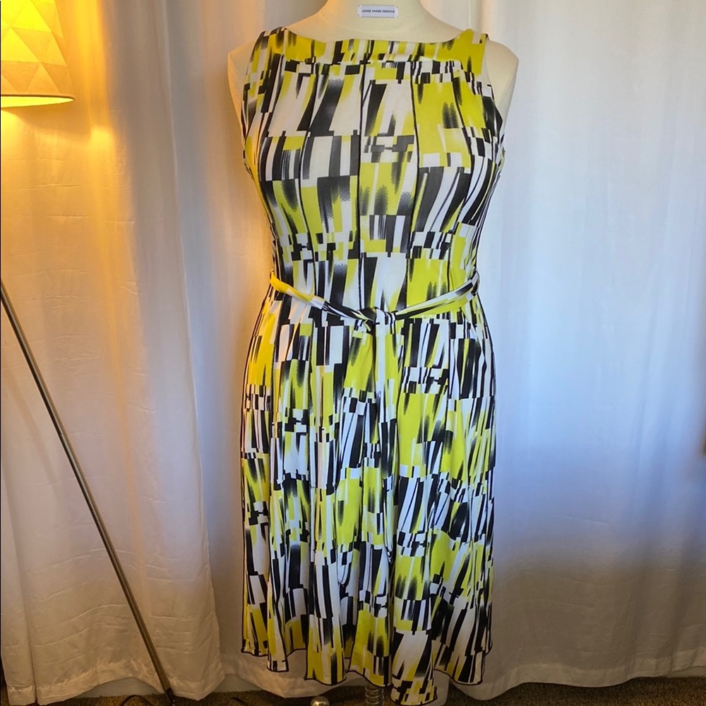 Abstract Yellow and Black Midi Dress